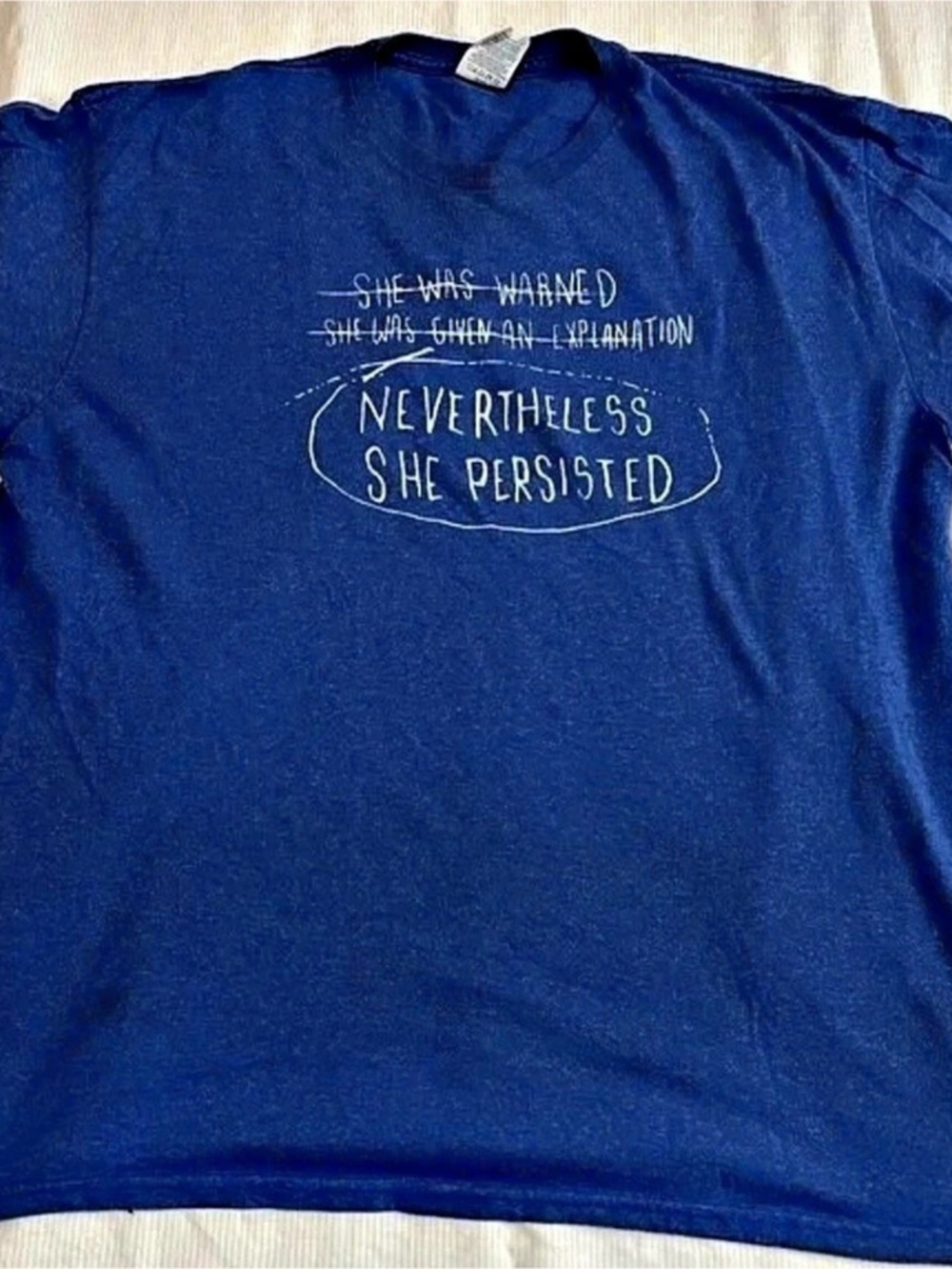 Elizabeth Warren Political Delta Weight Graphic Quote Tee in Blue Size Large Per